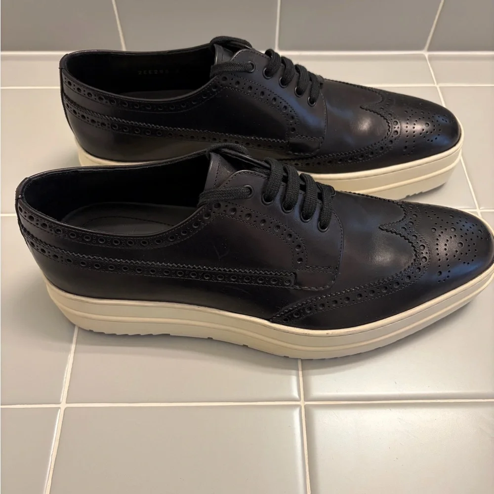 Prada Black Brogue Wing Tip Men's Oxfords - NWT - Never Worn - Picture 4 of 11
